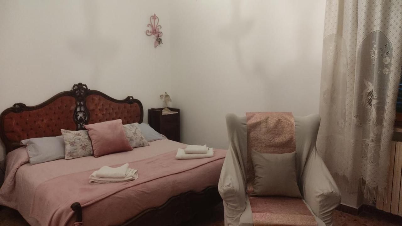 Holiday House I Colli Pisani Apartment Capannoli Bagian luar foto