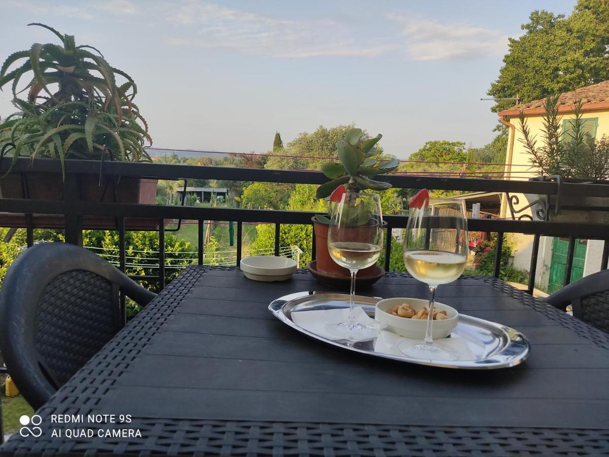 Holiday House I Colli Pisani Apartment Capannoli Bagian luar foto
